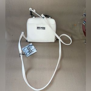 Kenneth Cole cross body